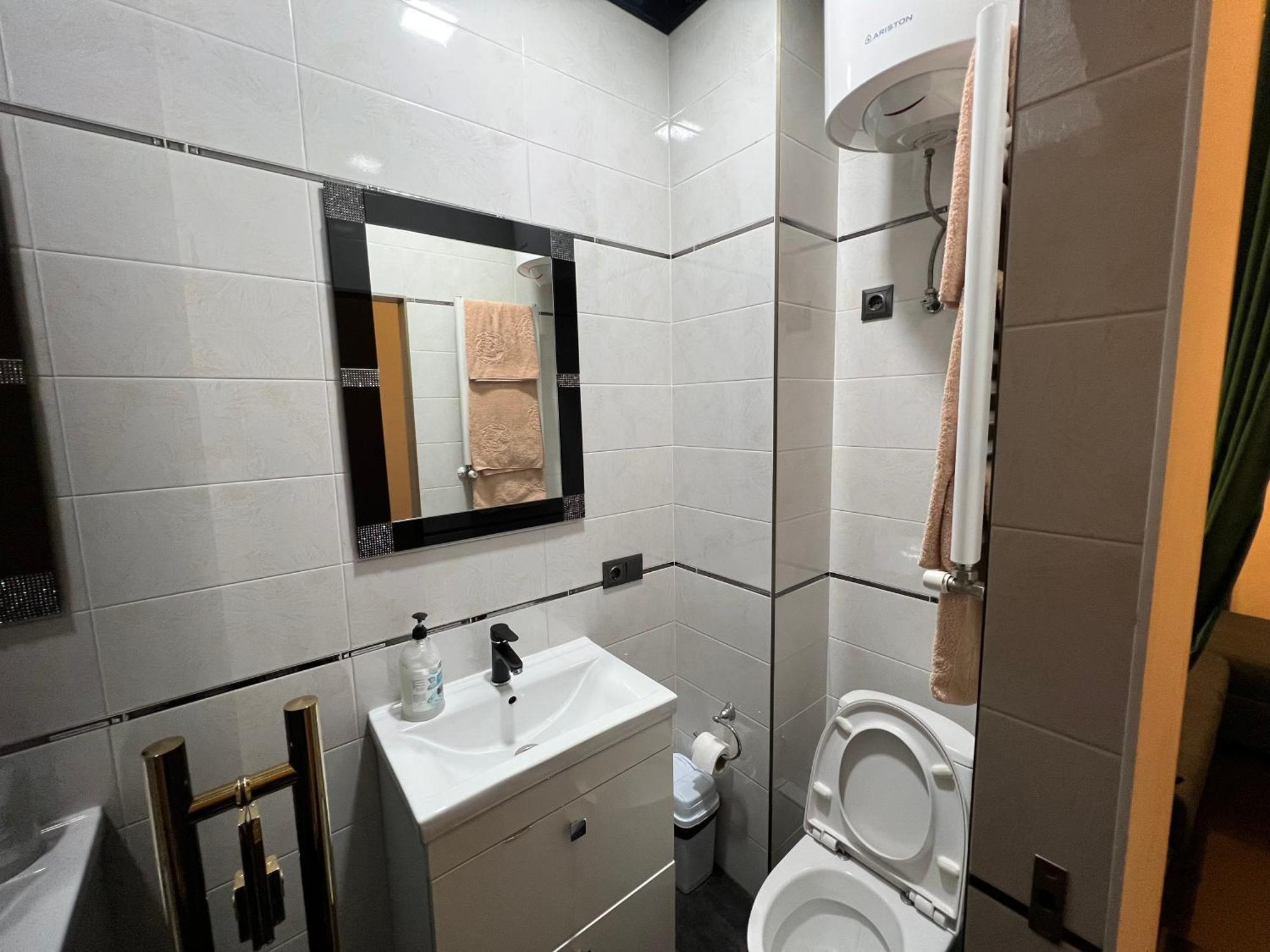 Center Apartment Кишинів Екстер'єр фото