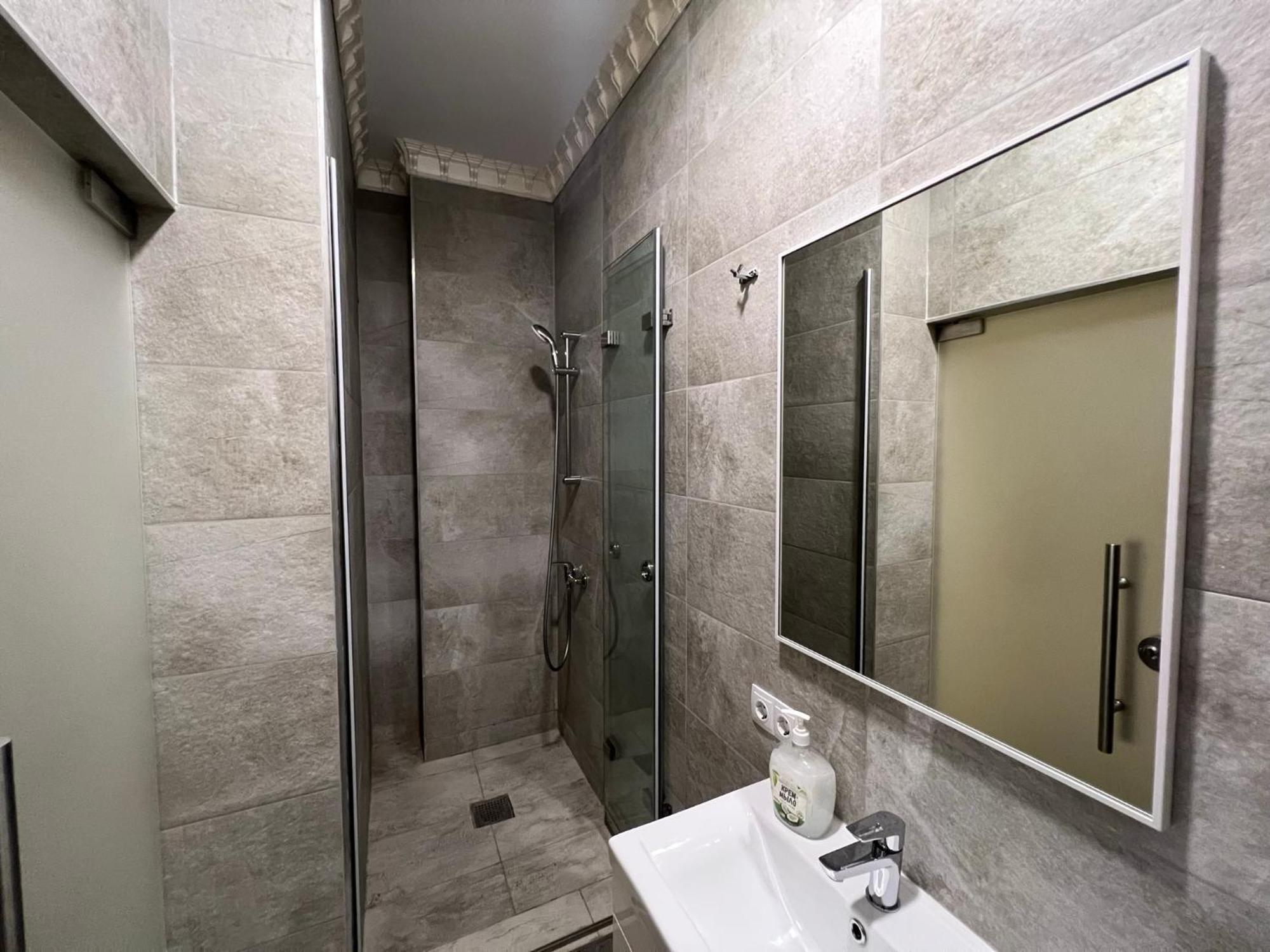 Center Apartment Кишинів Екстер'єр фото