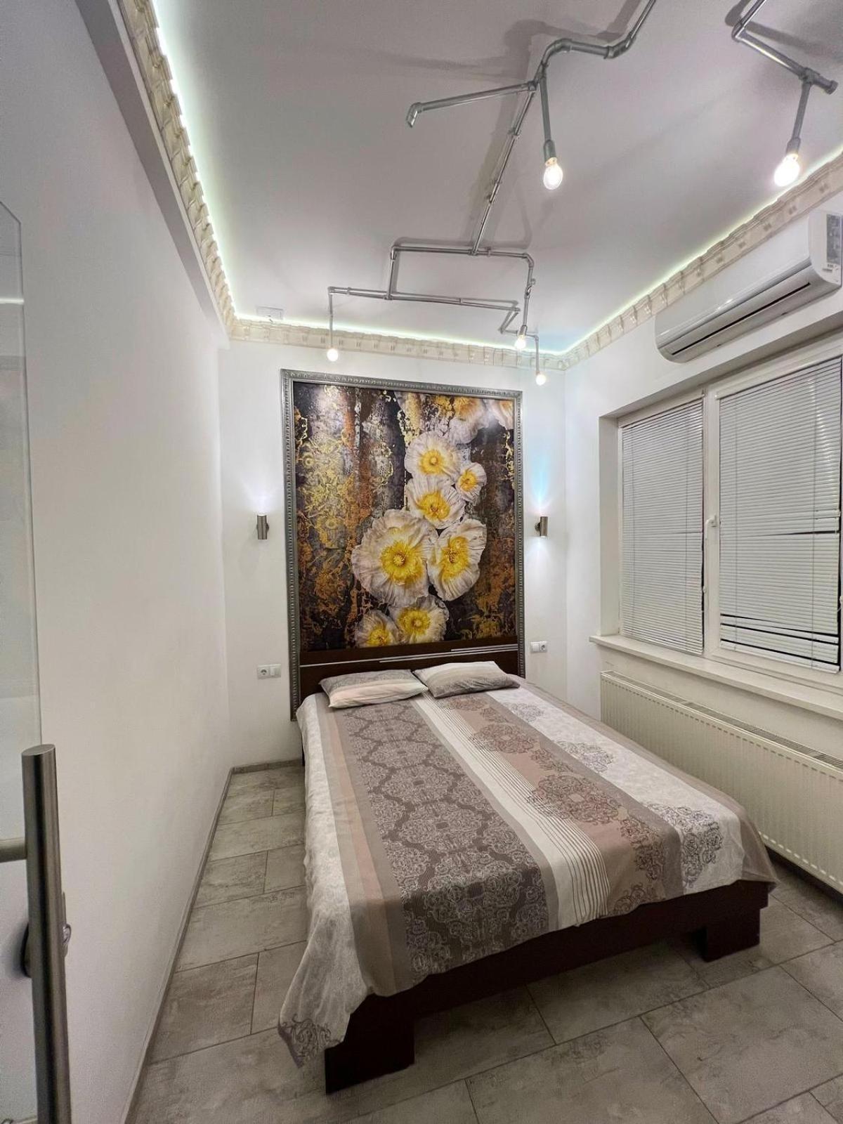 Center Apartment Кишинів Екстер'єр фото